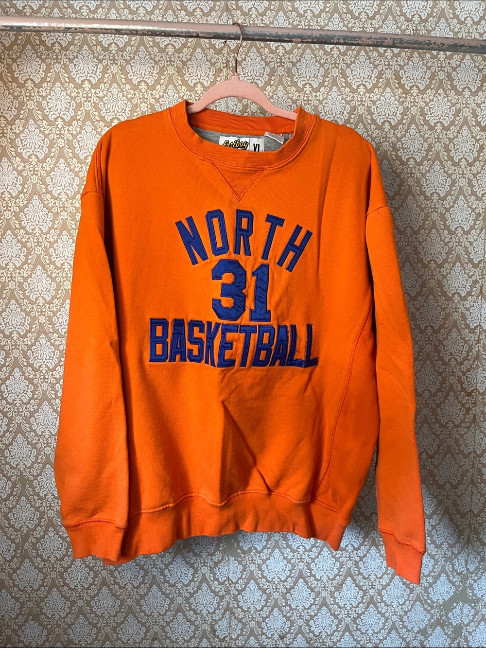 Vintage Basketball Sweatshirt 90s???